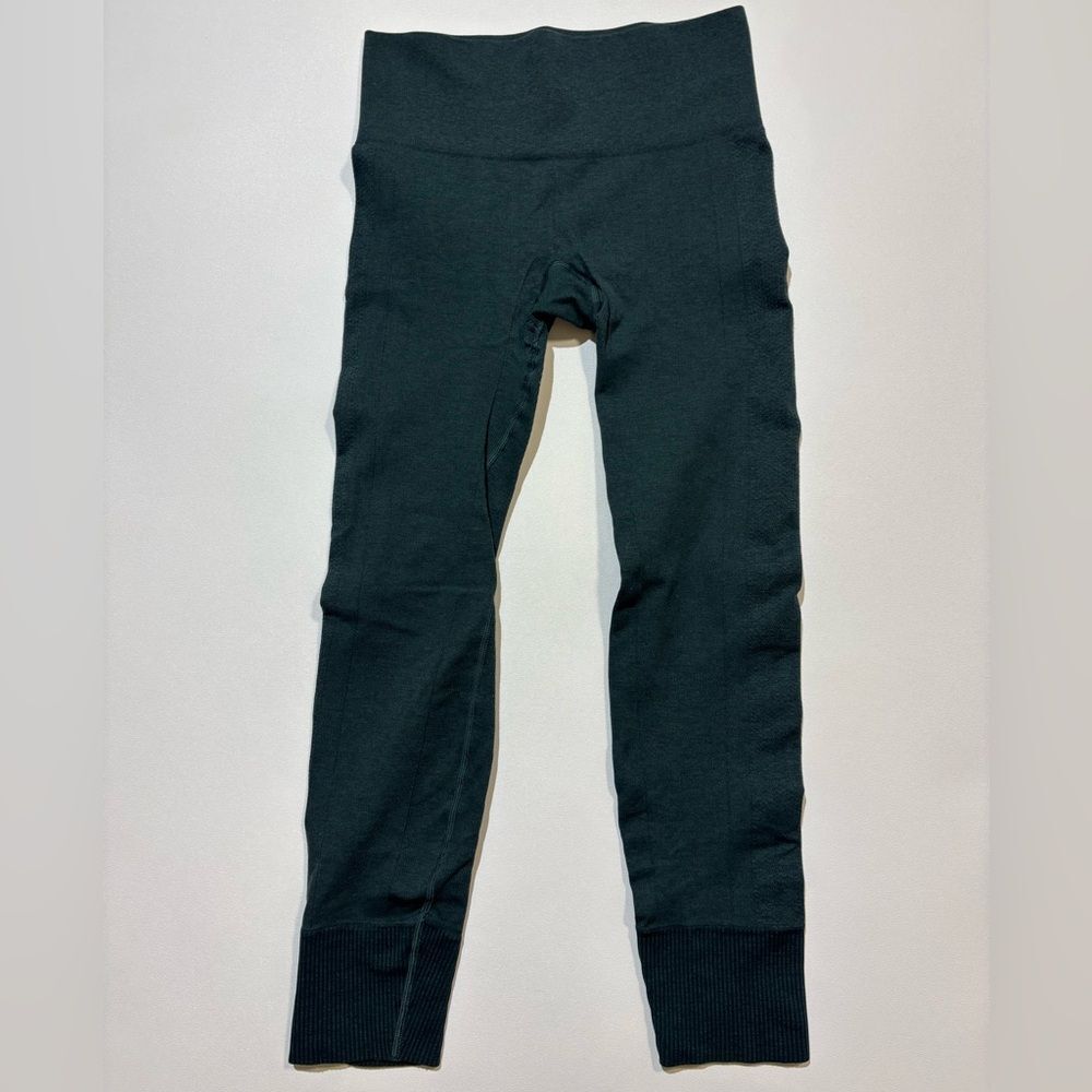 Lululemon Athletica Green High-Waisted Compression Leggings - Size 4